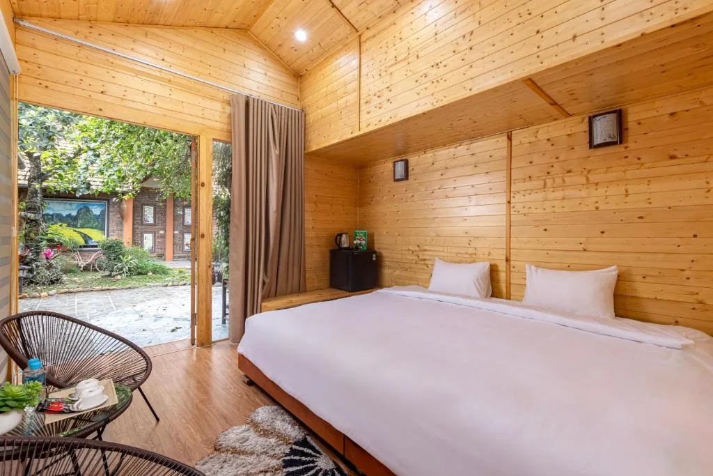 Bungalow with Garden View — Tam Coc Friends Bungalow